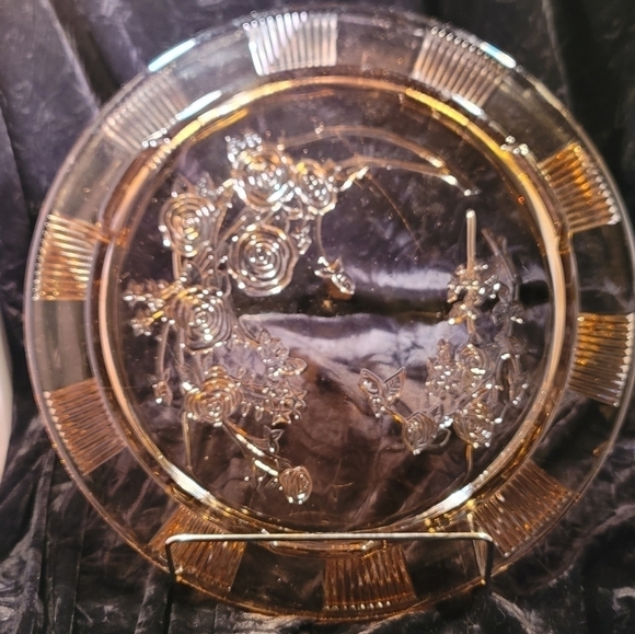 0187. Vintage ~ Federal Glass Co.~ Footed 11.5" Cake 🎂 Plate ~ Cabbage Rose 🌹 - Picture 9 of 16